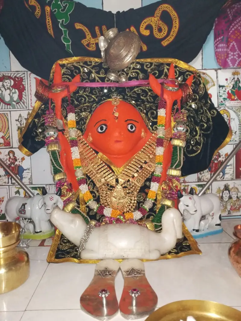 ખોડિયાર માતાજી મંદિર, સવની